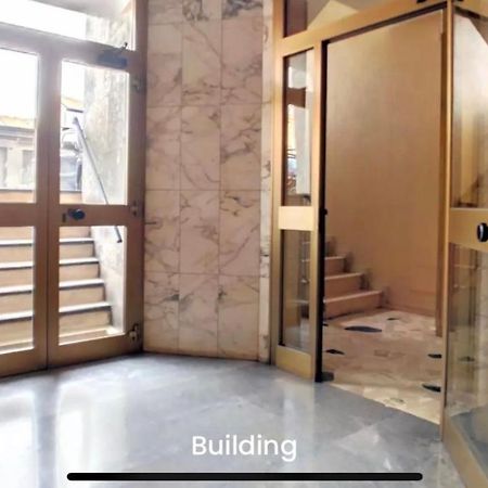 Metro Famagosta - Luminoso Appartamento Con Balcone Free Wifi & Parking Milano Ngoại thất bức ảnh