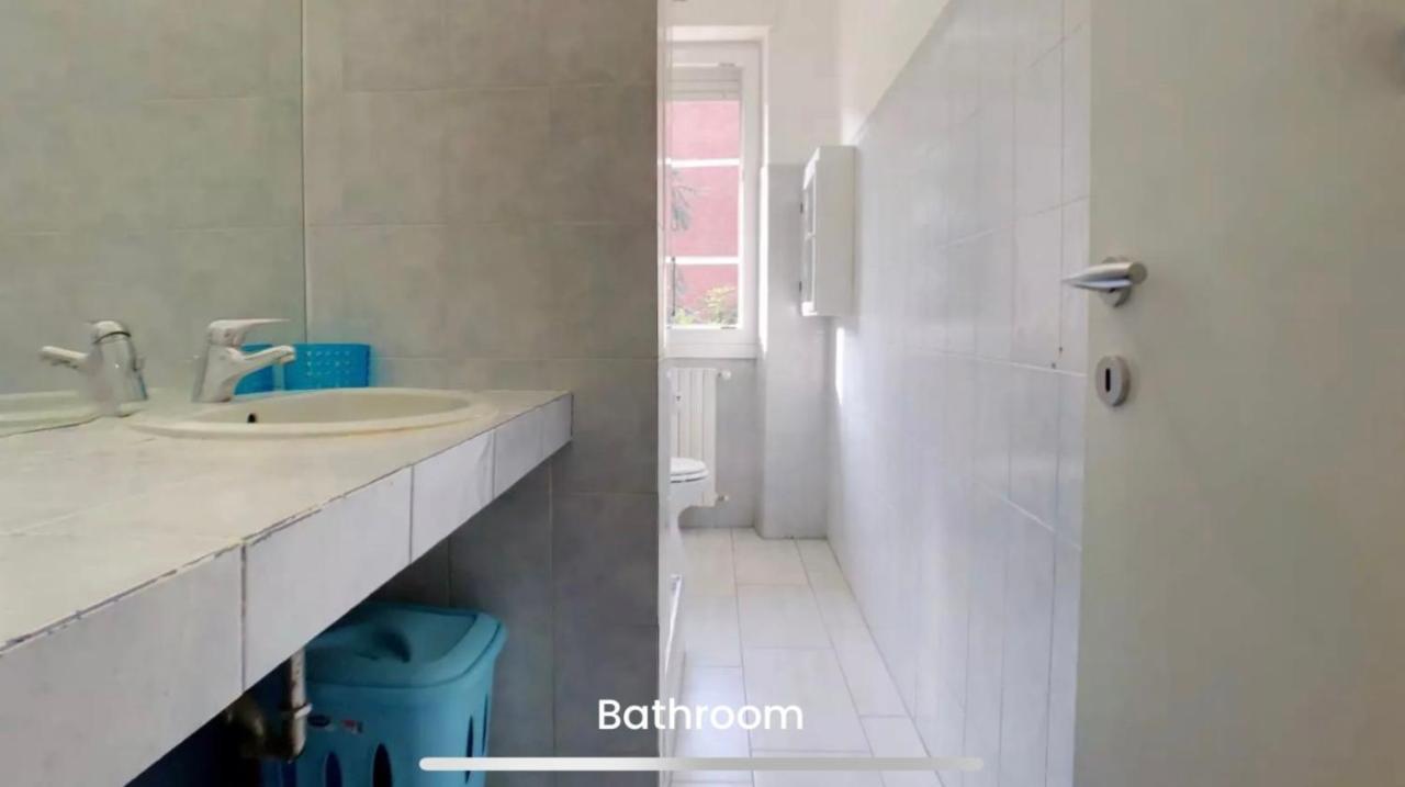 Metro Famagosta - Luminoso Appartamento Con Balcone Free Wifi & Parking Milano Ngoại thất bức ảnh